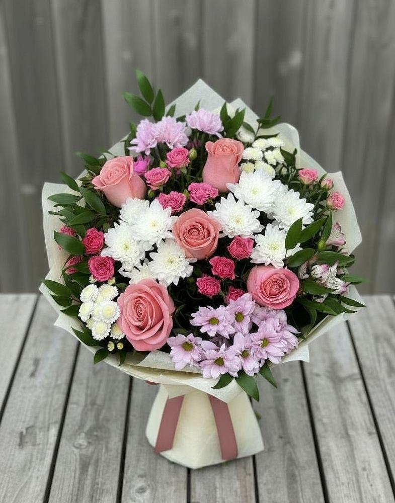 Букет цветов из: Альстромерии, Гвоздики, Розы и Хризантемы в Величаевском