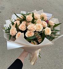 Букет Кремовые розы Латте в Величаевском