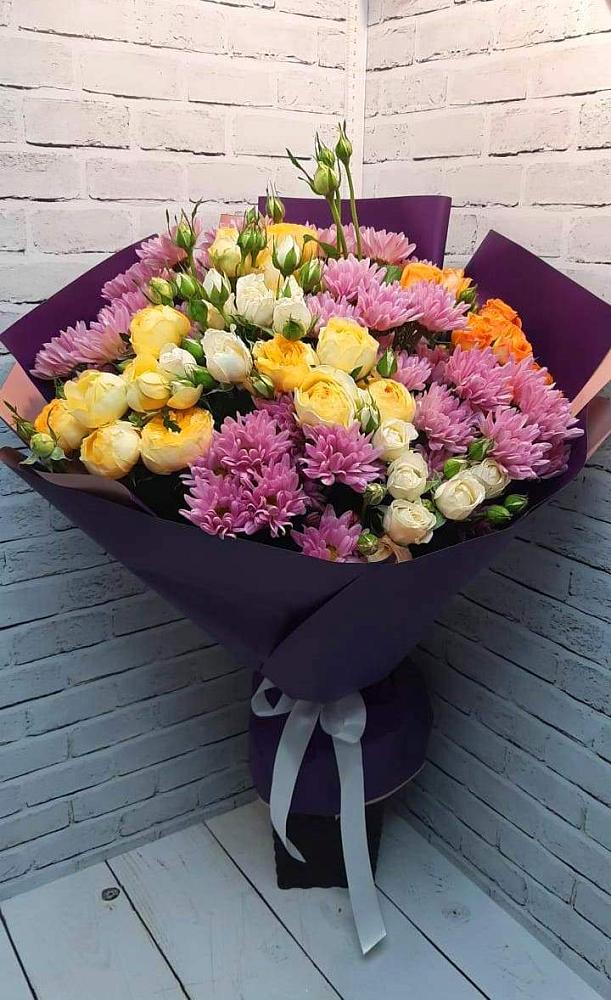 Букет цветов из: Хризантемы и Розы в Величаевском