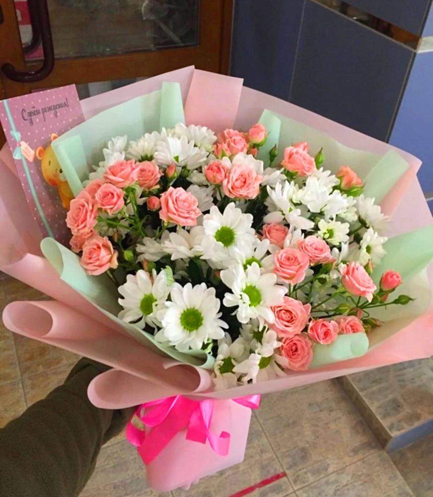 Букет цветов из: Розы и Хризантемы в Величаевском