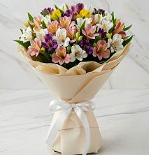 Букет цветов из:  Альстромерии в Величаевском