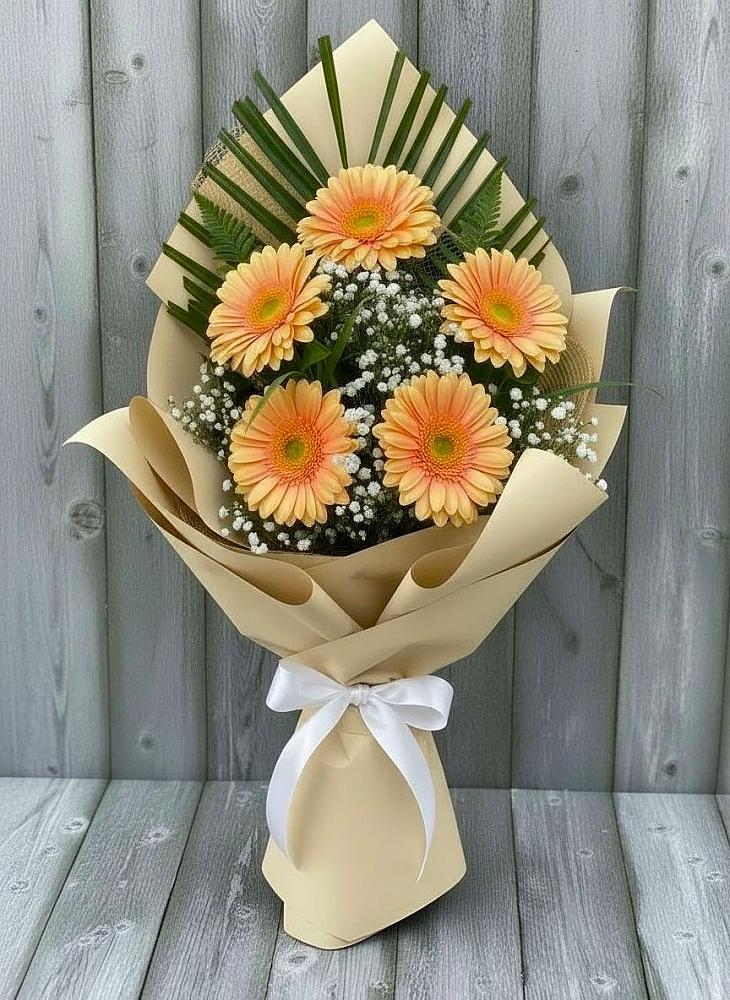 Букет цветов из: Герберы в Величаевском