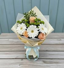 Букет цветов из:  Герберы, Розы и Хризантемы в Величаевском
