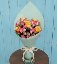 Букет цветов из:  Розы #REPLACE_PRED# Величаевском