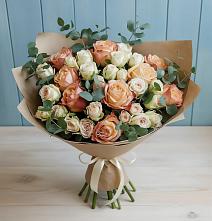 Букет цветов из:  Альстромерии и Розы в Величаевском