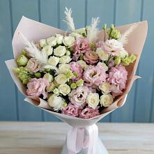 Букет цветов из:  Альстромерии и Розы в Величаевском